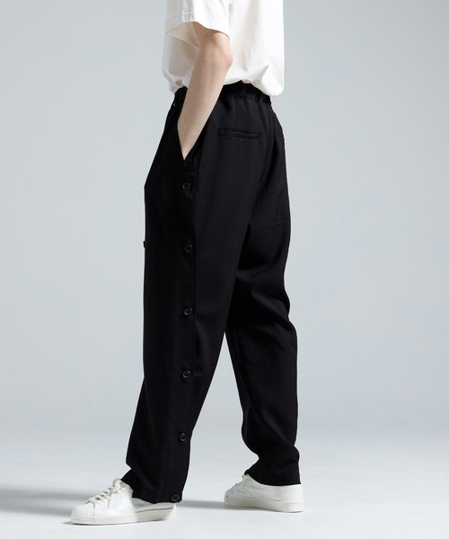 Y-3(ワイスリー)の「Y-3 SPORT UNIFORM ADATIVE 3 STRIPES PANTS(その他パンツ・メンズ・ブラック・MEDIUM/SMALL/X-SMALL/LARGE/X-LARGE)」の6枚目の写真