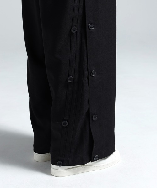 Y-3(ワイスリー)の「Y-3 SPORT UNIFORM ADATIVE 3 STRIPES PANTS(その他パンツ・メンズ・ブラック・MEDIUM/SMALL/X-SMALL/LARGE/X-LARGE)」の7枚目の写真