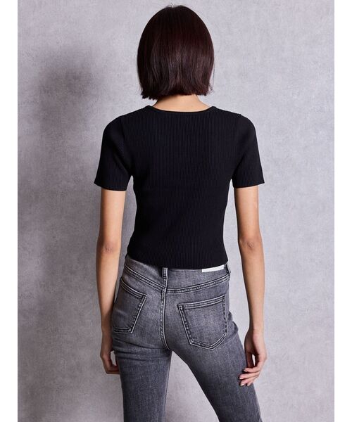 GYDA(ジェイダ)の「symmetry GYDAプレートハーフスリーブニットTOPS(Tシャツ/カットソー・レディース・その他1/ブラック/ピンク/オフホワイト・FREE)」の12枚目の写真