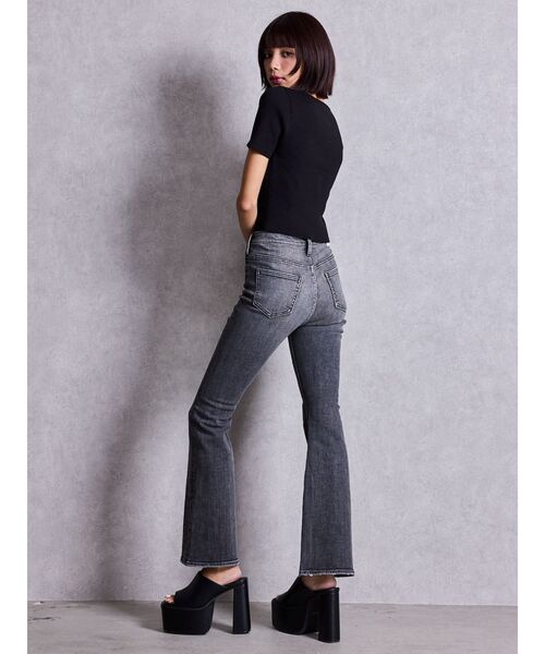 GYDA(ジェイダ)の「symmetry GYDAプレートハーフスリーブニットTOPS(Tシャツ/カットソー・レディース・その他1/ブラック/ピンク/オフホワイト・FREE)」の15枚目の写真