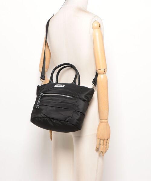 OUTDOOR PRODUCTS(アウトドアプロダクツ)の「【OUTDOOR PRODUCTS / アウトドアプロダクツ】Bonding Tote Bag / ボンディングトートバッグ(トートバッグ・レディース・ブラック/カーキ/ブラウン・FREE)」の7枚目の写真