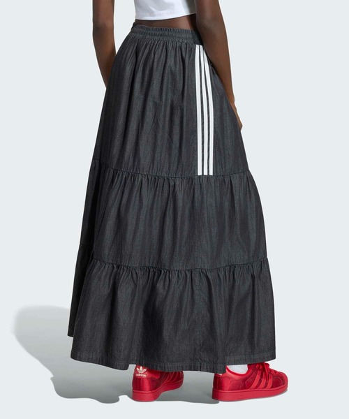 adidas（アディダス）の「アディダス オリジナルス サマーグロー デニムスカート / アディダスオリジナルス adidas Originals（スカート・レディース・ブラック・XX-LARGE/3XL/LARGE/MEDIUM/X-SMALL/SMALL/X-LARGE）」の2枚目の写真