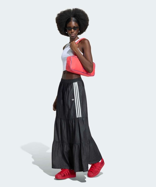 adidas（アディダス）の「アディダス オリジナルス サマーグロー デニムスカート / アディダスオリジナルス adidas Originals（スカート・レディース・ブラック・XX-LARGE/3XL/LARGE/MEDIUM/X-SMALL/SMALL/X-LARGE）」の5枚目の写真