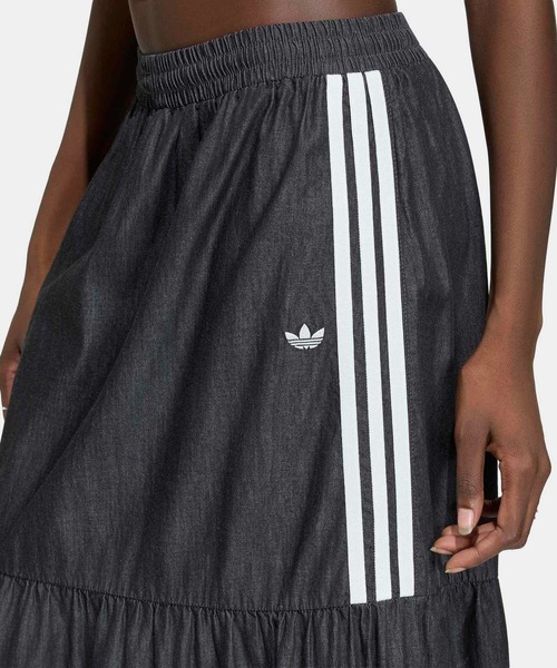 adidas（アディダス）の「アディダス オリジナルス サマーグロー デニムスカート / アディダスオリジナルス adidas Originals（スカート・レディース・ブラック・XX-LARGE/3XL/LARGE/MEDIUM/X-SMALL/SMALL/X-LARGE）」の3枚目の写真