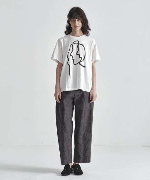 AKIRANAKA（アキラナカ）の「【AKIRANAKA/アキラナカ】Line portrait T-shirt BK（Tシャツ/カットソー・レディース・ブラック/ホワイト・FREE）」の5枚目の写真
