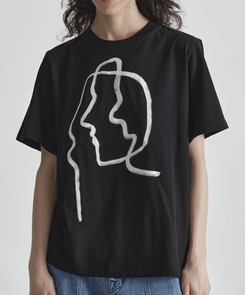 AKIRANAKA（アキラナカ）の「【AKIRANAKA/アキラナカ】Line portrait T-shirt BK（Tシャツ/カットソー・レディース・ブラック/ホワイト・FREE）」の3枚目の写真