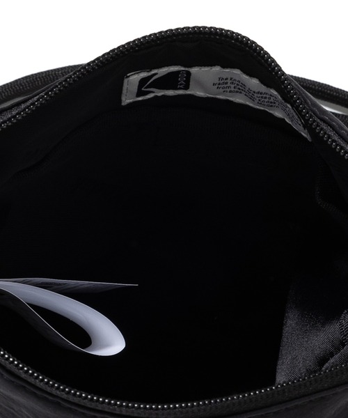 KODAK（コダック）の「コダックアパレル  String Mini Crossbag（ショルダーバッグ・メンズ・ブラック・ﾌﾘ-）」の6枚目の写真