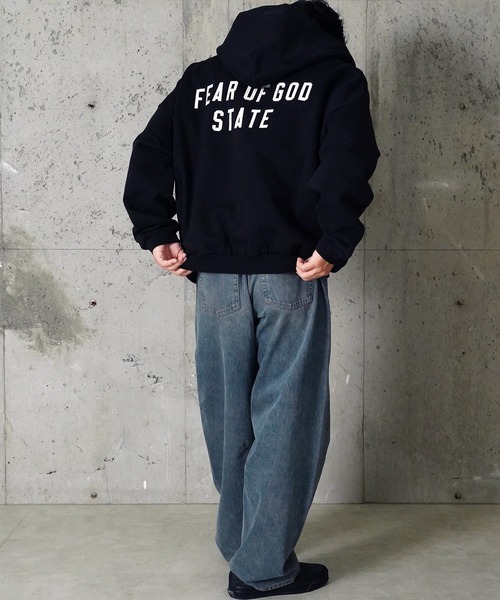 FOG ESSENTIALS(エフオージーエッセンシャルズ)の「"08"≪FOG ESSENTIALS≫裏起毛 スウェット 刺繍 バックロゴ ジップパーカー(パーカー・メンズ・ブラック・L/M/XL)」の4枚目の写真