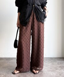 【WEB限定】シフォンカットジャガードフレアイージーパンツ
