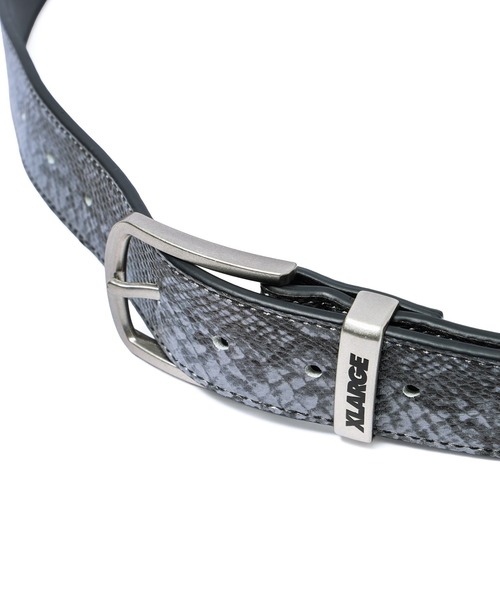 XLARGE(エクストララージ)の「SNAKE PATTERN LEATHER BELT(ベルト・メンズ・ホワイト/ブルー/ブラック・M/L)」の4枚目の写真