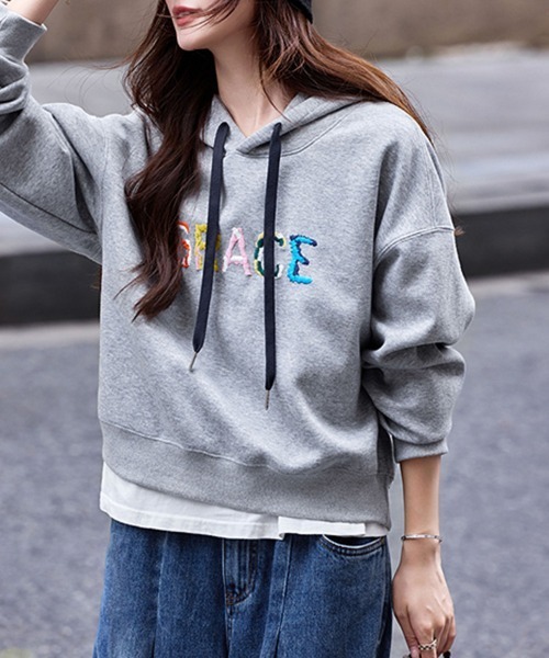 ONEP STAR(ワンピスター)の「カラフルロゴ刺繍配色パーカー(パーカー・レディース・ネイビー/グレー・LARGE/MEDIUM/X-LARGE)」の8枚目の写真