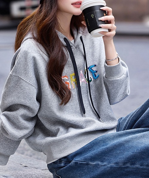 ONEP STAR(ワンピスター)の「カラフルロゴ刺繍配色パーカー(パーカー・レディース・ネイビー/グレー・LARGE/MEDIUM/X-LARGE)」の10枚目の写真