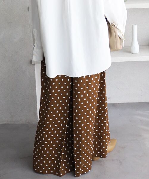 le.coeur blanc(ルクールブラン)の「ドットタックワイドパンツ(その他パンツ・レディース・ブラック系その他・38)」の5枚目の写真