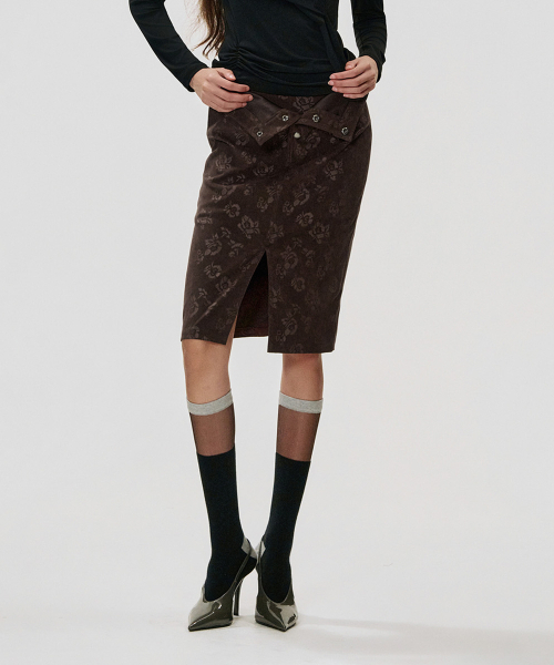 KIMZISU（キムジス）の「Foldover Rose Skirt_BROWN（スカート・レディース・ブラウン・MEDIUM/LARGE/SMALL）」の4枚目の写真
