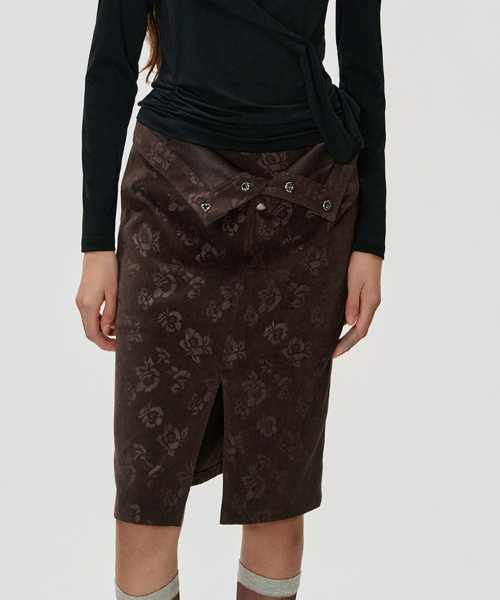 KIMZISU（キムジス）の「Foldover Rose Skirt_BROWN（スカート・レディース・ブラウン・MEDIUM/LARGE/SMALL）」の5枚目の写真
