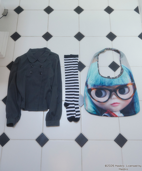 Unblend(アンブレンド)の「【Unblend】Blythe別注 フェイスプリント/オリジナルパターン リバーシブル ショルダーバッグ(ショルダーバッグ・レディース・ピンク/アイボリー/チャコール・FREE)」の5枚目の写真