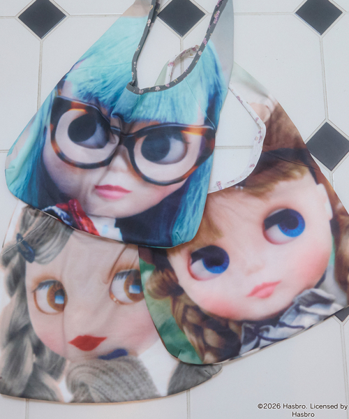 Unblend(アンブレンド)の「【Unblend】Blythe別注 フェイスプリント/オリジナルパターン リバーシブル ショルダーバッグ(ショルダーバッグ・レディース・ピンク/アイボリー/チャコール・FREE)」の4枚目の写真