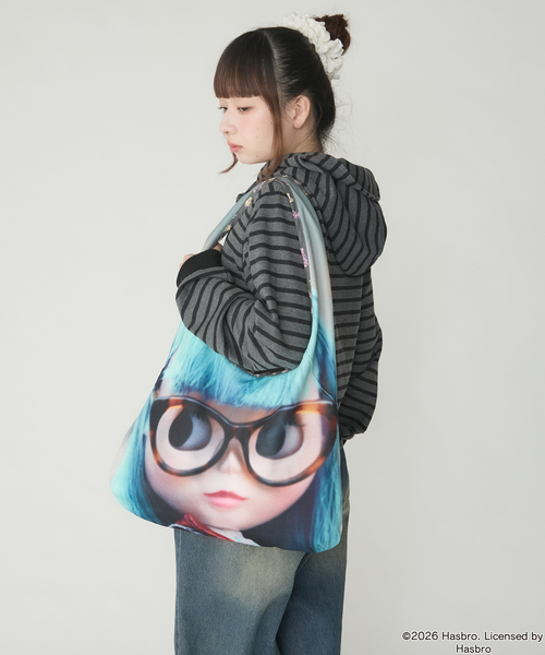 Unblend(アンブレンド)の「【Unblend】Blythe別注 フェイスプリント/オリジナルパターン リバーシブル ショルダーバッグ(ショルダーバッグ・レディース・ピンク/アイボリー/チャコール・FREE)」の15枚目の写真