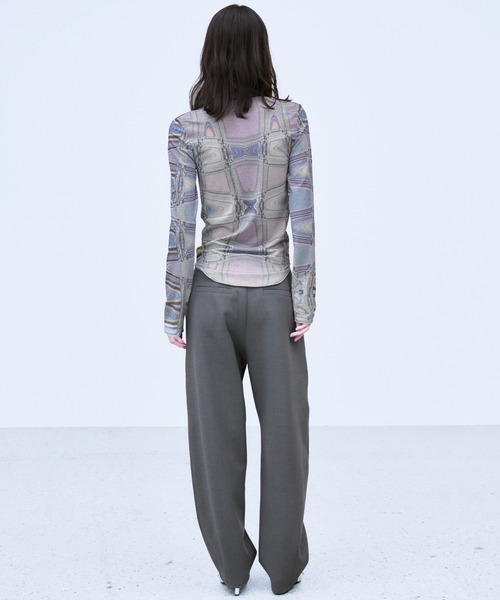 THINGS THAT MATTER(シングス ザット マター)の「BONDED CURVED SILHOUETTE PANTS / ボンデッド カーブド シルエット パンツ(その他パンツ・レディース・アイボリー/グレー/ブラック・2/1)」の8枚目の写真