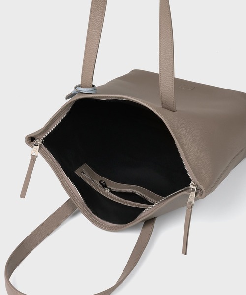 Paul Smith(ポールスミス)の「クリーンレザー トートバッグ【553461 N342T】(トートバッグ・メンズ・グレイッシュベージュ/ブラック・FREE)」の12枚目の写真
