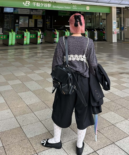 Alley Tokyo（アリートーキョー）の「レオパード柄肩パッド付きBIGロゴロンT（Tシャツ/カットソー・レディース・グレー/ブラウン・FREE）」の6枚目の写真