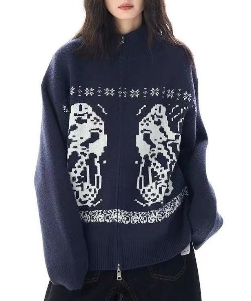 Teem Store(チームストア)の「グラフィックジャガード ダブルジップドライバーズニット(ニット/セーター・レディース・ネイビー/グレー・M)」の9枚目の写真