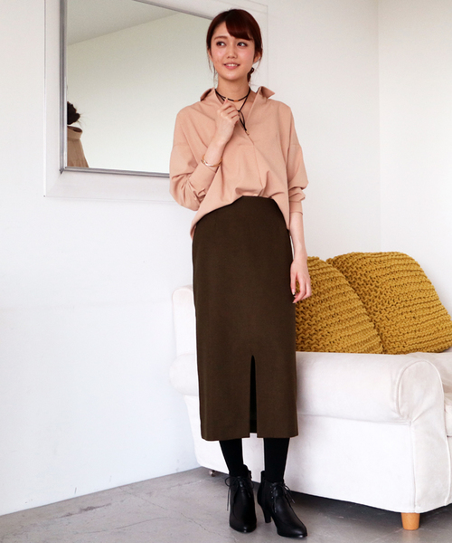 N.（N. Natural Beauty Basic）（エヌエヌナチュラルビューティーベーシック）の「リラックスシャツ（シャツ/ブラウス・レディース・ブラック/ホワイト/ベージュ・MEDIUM）」の12枚目の写真