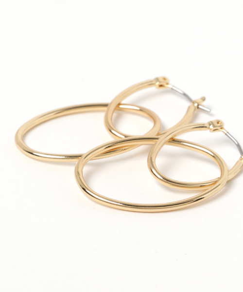 SLY（スライ）の「TWIN RING ピアス（ピアス（両耳用）・レディース・ゴールド/シルバー・FREE）」の3枚目の写真