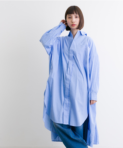 MERLOT(メルロー)の「サイドスリットビッグシルエットシャツワンピース4909(ワンピース・レディース・ベージュ/ブラック/ライトブルー/オフホワイト・FREE)」の17枚目の写真