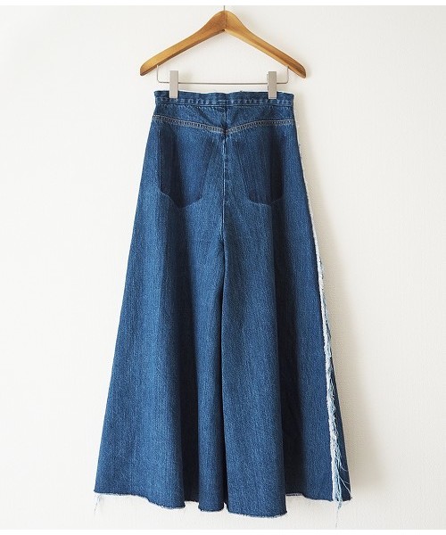 TODAYFUL（トゥデイフル）の「BLAKE's Denim（デニムパンツ・レディース・ブルー・26inch/24inch/25inch/23inch）」の4枚目の写真