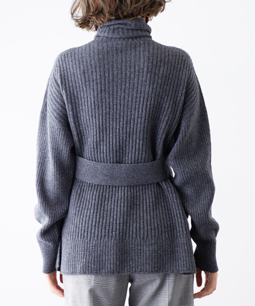STUDIOUS（ステュディオス）の「2WAYベルトタートルニット（ニット/セーター・レディース・グレー/オフホワイト/ネイビー・FREE）」の15枚目の写真