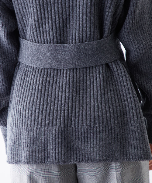 STUDIOUS（ステュディオス）の「2WAYベルトタートルニット（ニット/セーター・レディース・グレー/オフホワイト/ネイビー・FREE）」の21枚目の写真