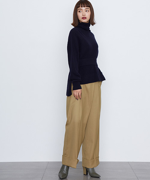 STUDIOUS（ステュディオス）の「2WAYベルトタートルニット（ニット/セーター・レディース・グレー/オフホワイト/ネイビー・FREE）」の22枚目の写真