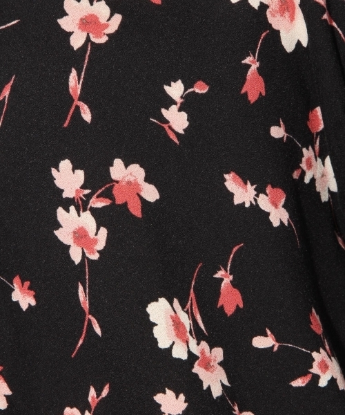 niko and...（ニコアンド）の「レーヨンフローラルアソート柄ブラウス（シャツ/ブラウス・レディース・ブラック/チャコール/ベージュ・MEDIUM/LARGE）」の19枚目の写真