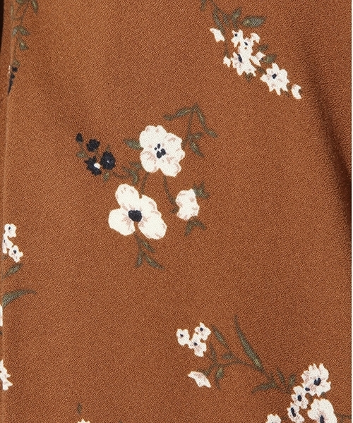 niko and...（ニコアンド）の「レーヨンフローラルアソート柄ブラウス（シャツ/ブラウス・レディース・ブラック/チャコール/ベージュ・MEDIUM/LARGE）」の20枚目の写真