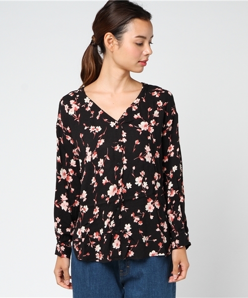 niko and...（ニコアンド）の「レーヨンフローラルアソート柄ブラウス（シャツ/ブラウス・レディース・ブラック/チャコール/ベージュ・MEDIUM/LARGE）」の8枚目の写真