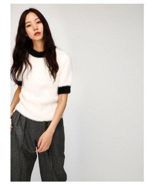 MOUSSY（マウジー）の「BLOCK COLOR KNIT TOP（ニット/セーター・レディース・オフホワイト/ブラック・FREE）」の2枚目の写真