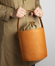 TOTE　ハンドバッグ