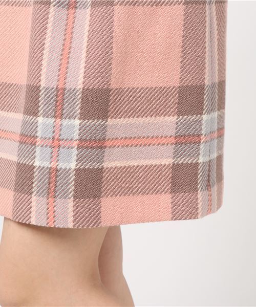 BLUE LABEL CRESTBRIDGE（ブルーレーベルクレストブリッジ）の