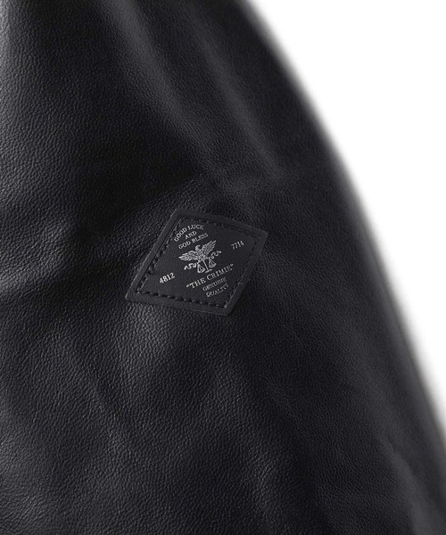 希少サイズ☆クライミー 黒 スーベニアジャケット XXL 美品 Levi's リーバイス 中綿ジャケット ブルゾン 胸ポケット L 黒 ブラック