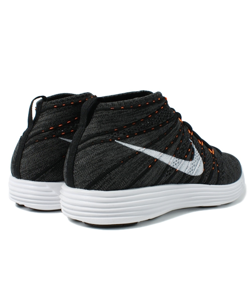 BEAMS（ビームス）の「NIKE ﾙﾅFLYKNIT（スニーカー・メンズ・グレー/ブラック/レッド・26/26.5/27/27.5/28/28.5）」の6枚目の写真