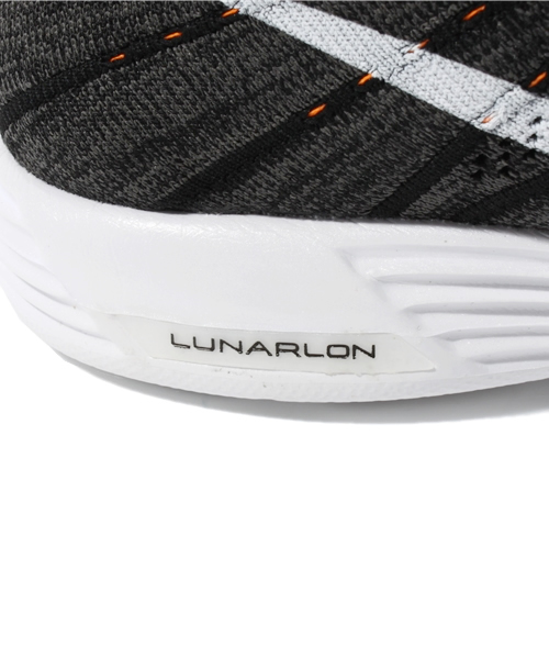 BEAMS（ビームス）の「NIKE ﾙﾅFLYKNIT（スニーカー・メンズ・グレー/ブラック/レッド・26/26.5/27/27.5/28/28.5）」の10枚目の写真