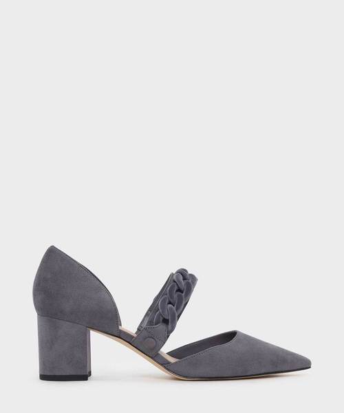 CHARLES & KEITH(チャールズ & キース)の「チェーンディテールポインテッドヒール / CHAIN DETAIL POINTED HEELS(パンプス・レディース・ブラック/ダークグリーン/グレー・22.5cm/23cm/23.5cm/24.5cm/25cm/25.5cm)」の2枚目の写真