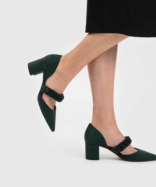 CHARLES & KEITH(チャールズ & キース)の「チェーンディテールポインテッドヒール / CHAIN DETAIL POINTED HEELS(パンプス・レディース・ブラック/ダークグリーン/グレー・22.5cm/23cm/23.5cm/24.5cm/25cm/25.5cm)」の14枚目の写真