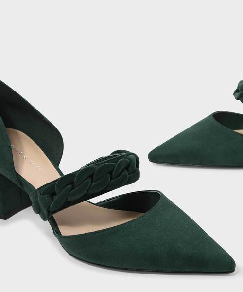 CHARLES & KEITH(チャールズ & キース)の「チェーンディテールポインテッドヒール / CHAIN DETAIL POINTED HEELS(パンプス・レディース・ブラック/ダークグリーン/グレー・22.5cm/23cm/23.5cm/24.5cm/25cm/25.5cm)」の17枚目の写真
