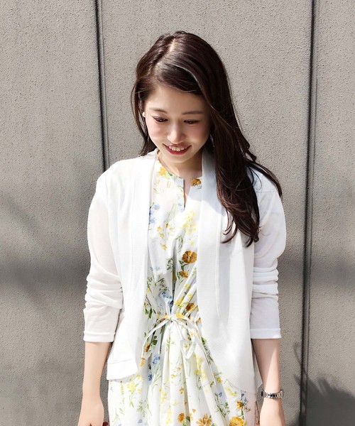 Petit Honfleur（プチオンフルール）の「ラウンドボレロカーディガン（カーディガン/ボレロ・レディース・ホワイト/ネイビー/グレー・M size/L size）」の13枚目の写真