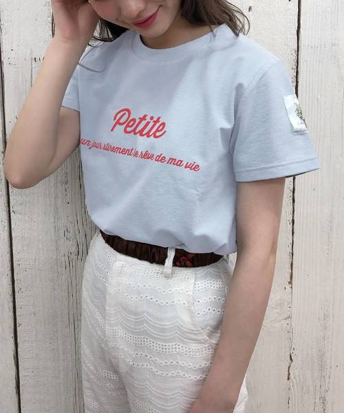 one after another NICE CLAUP（ワンアフターアナザーナイスクラップ）の「【Petite by NICE CLAUP】rogo tee（Tシャツ/カットソー・レディース・オフホワイト/ブルー/ブラック/レッド・FREE）」の17枚目の写真