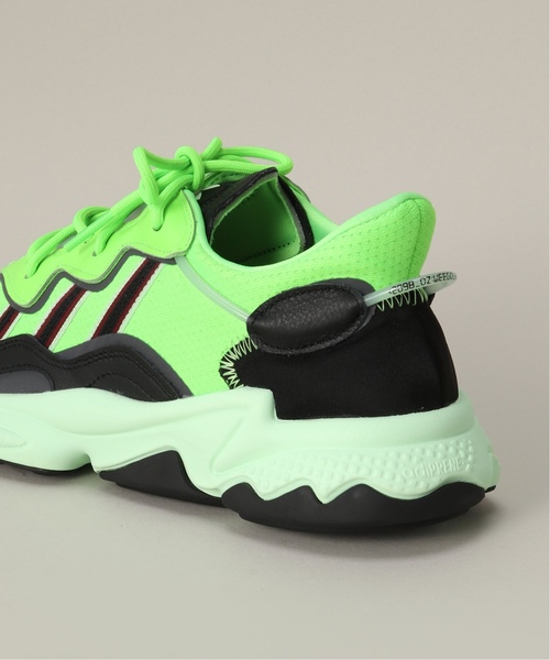 adidas(アディダス)の「adidas / アディダス OZWEEGO(スニーカー・メンズ・グリーン・26cm/27cm)」の7枚目の写真