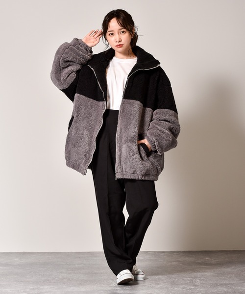 Starting Over(スターティングオーバー)の「スーパービッグシルエット もこもこボアブルゾン(ブルゾン・メンズ・ブラック/ベージュ/ブラック×ホワイト/ベージュ×ブラック/チャコールグレー×ブラック・M/L/XL)」の14枚目の写真