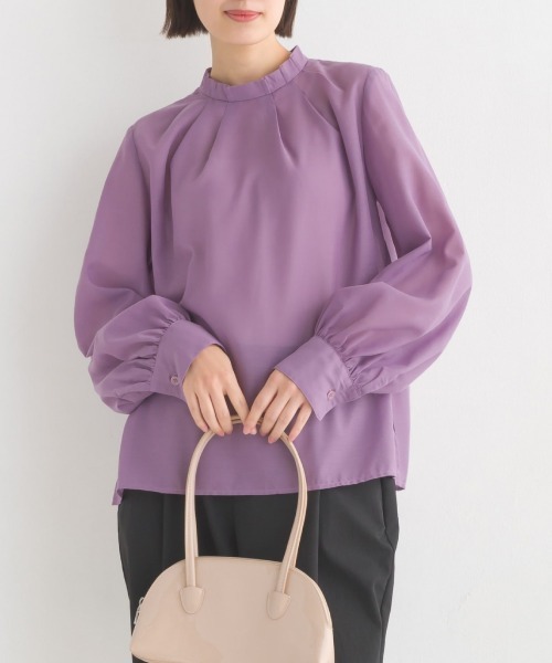 OMNES Supremo（オムネス　スプレモ）の「ニュアンスカラーシアー 後ろデザインブラウス（シャツ/ブラウス・レディース・アイボリー/ラベンダー・FREE）」の2枚目の写真